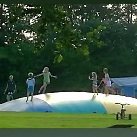 Falster City Camping مكان تخييم Nykøbing Falster