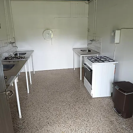Falster City Camping مكان تخييم